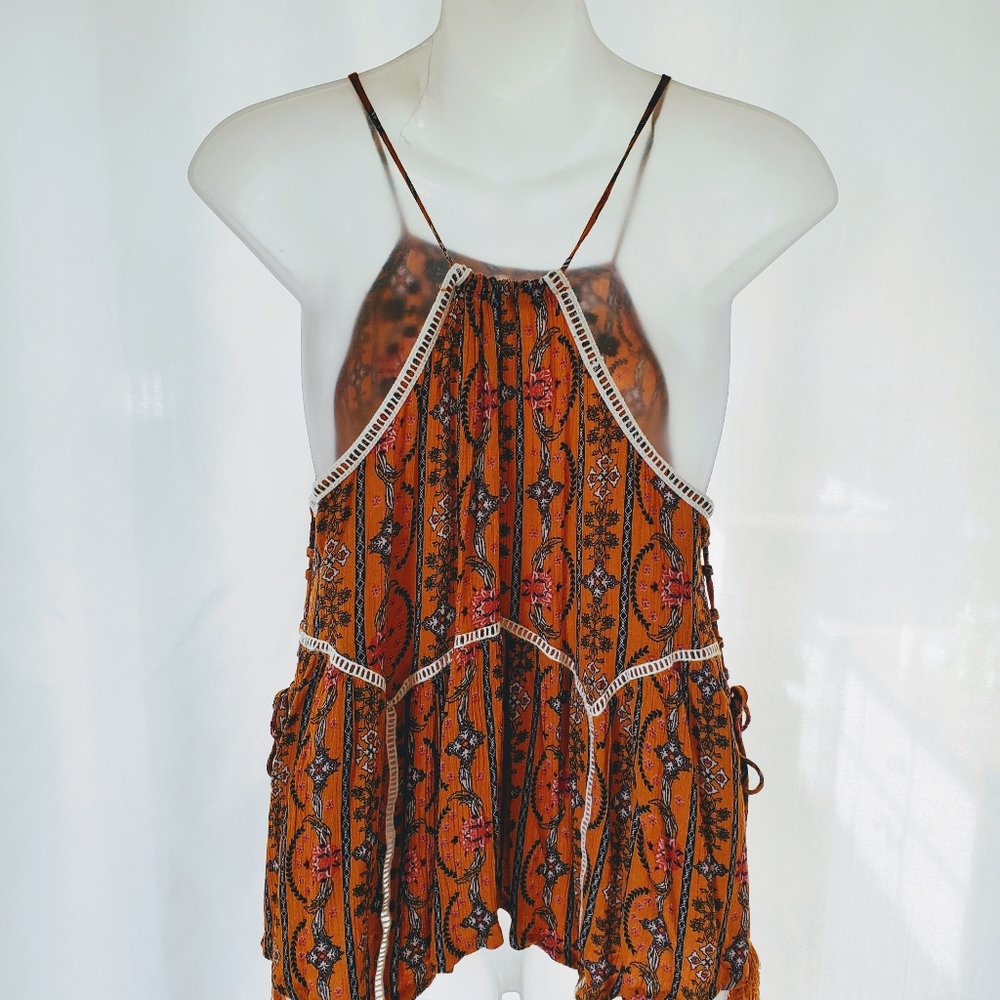 Coco + Jaimeson Buckle Tank Size Medium - image 4